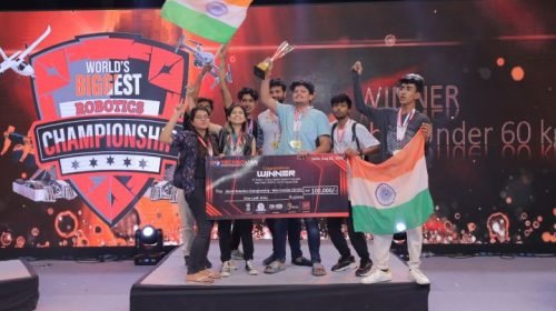 Parth Pawar & Team Declared as The Winner Of 30Kg Bots Combat | Technoxian WRC 2022