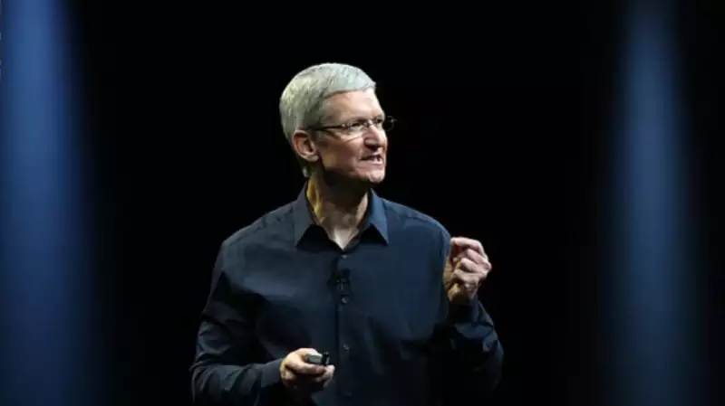 Apple CEO Tim Cook Advocates Coding Education for Indian Students